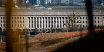 Pentagon’s right-wing, pared press corps gets a meet-and-greet