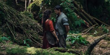 ‘Hamnet’ is sexy and beautiful — and it’ll punch you in the gut