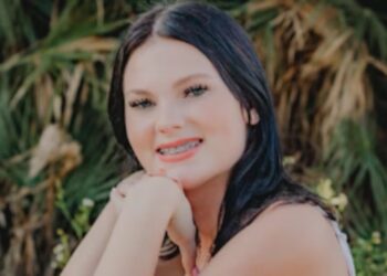 Dad of Cheerleader Who Died on Cruise Is Being Kept in the Dark