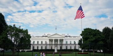 White House responds after 2 National Guard troops shot