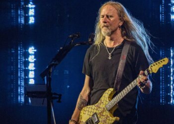 As Jerry Cantrell Approaches the End of a Musical Chapter, He Tells Us What Is (And Isn’t) on the Horizon, Football Included