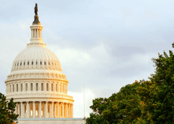 ‘Scary for Republicans’: GOP strategist predicts rough outcome for his party in tight race