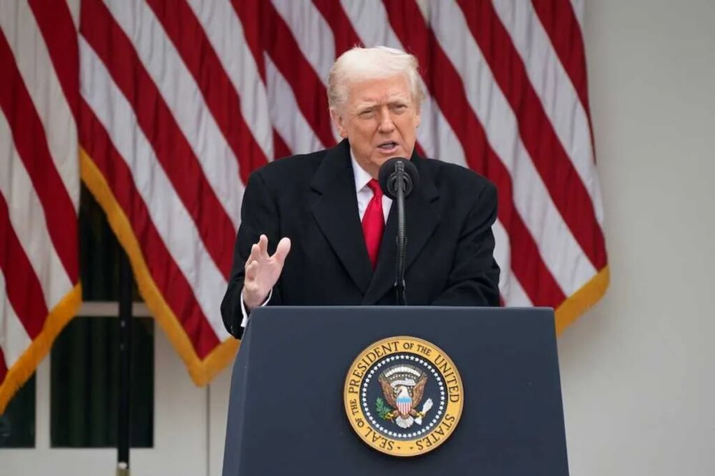 ‘Big fat slob’: Trump’s nasty putdown of Illinois Governor blasted by Jimmy Kimmel