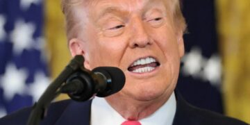 Trump asks appeals court to pause order prohibiting him from deploying troops to Portland