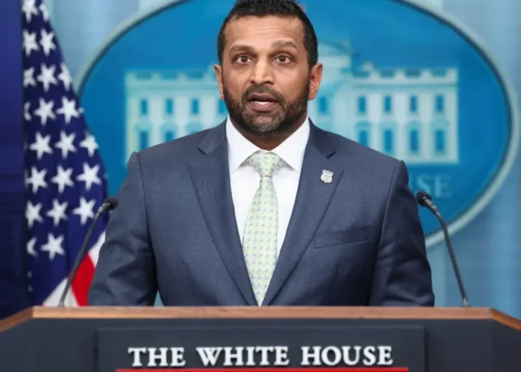 ‘Frustrated’ Trump considers ousting his FBI Director over girlfriend revelations: report