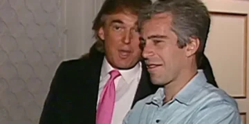 ‘The walls are closing in’: Conservative says Trump’s Epstein ‘mess’ keeps getting worse