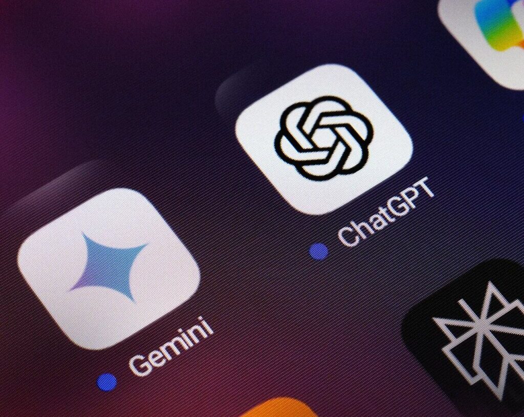 Use Google Gemini and ChatGPT to Organize Your Life With Scheduled Actions