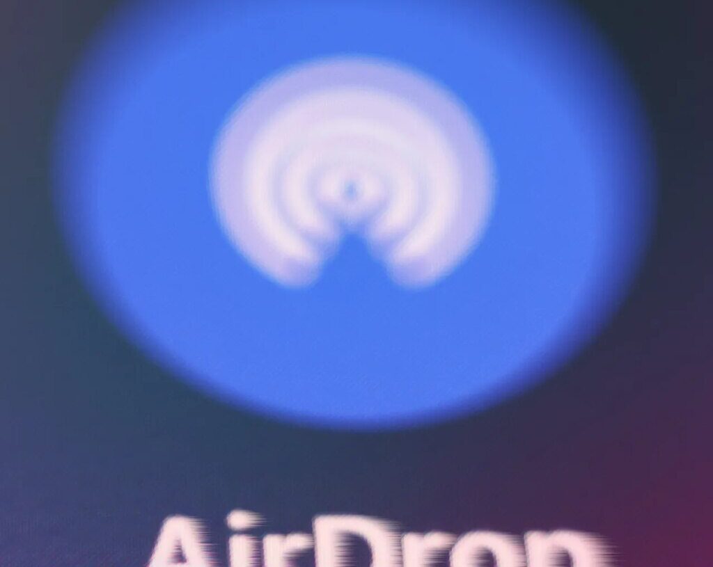 Got a Pixel 10? Google’s Android Phone Can Now Share Files With Apple’s AirDrop