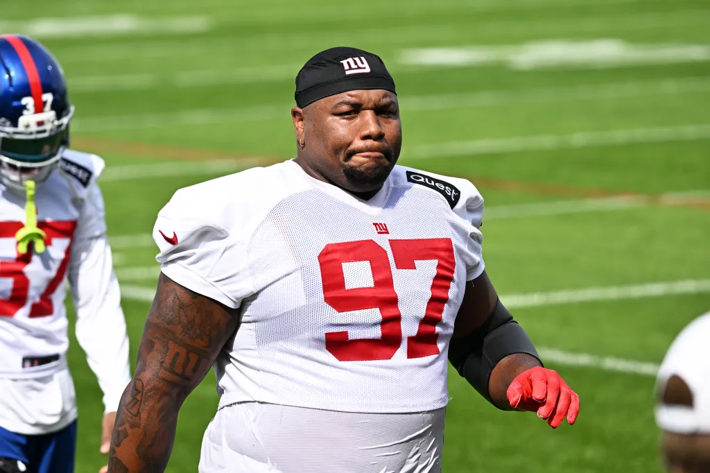 Giants defensive tackle Dexter Lawrence II (97) walking off the field.