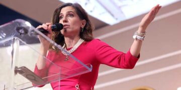 Testy Erin Burnett cuts off Nancy Mace as she attacks media over Trump ‘clickbait’