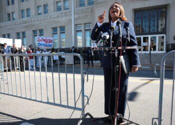 ‘Outrageous conduct’: Trump foe excoriates admin in court bid to toss charges