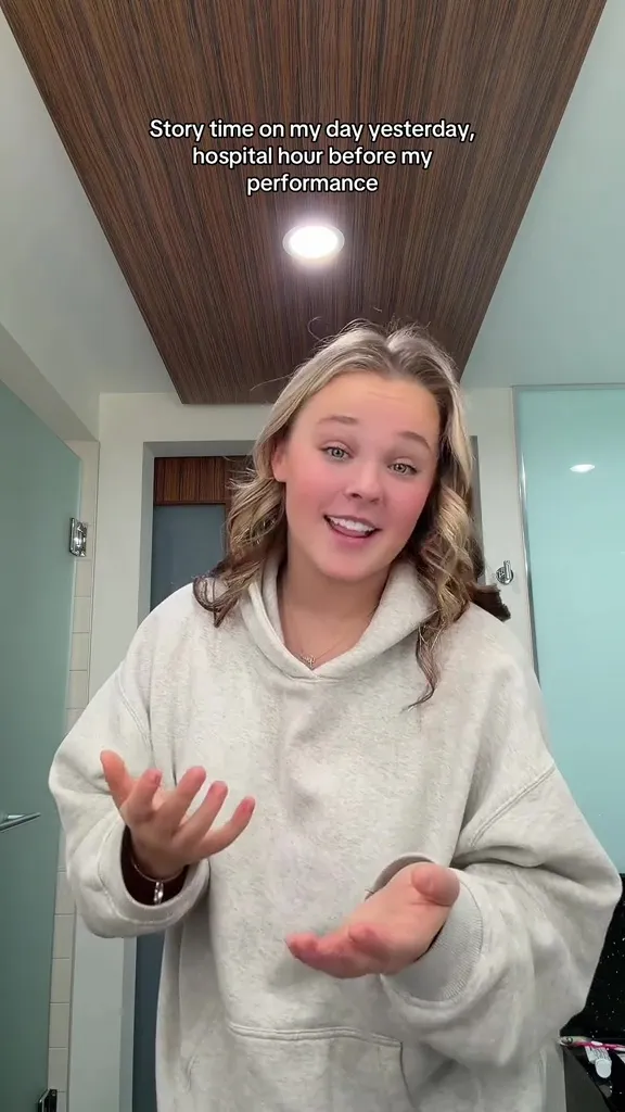 Jojo Siwa discussing being rushed to the hospital in 