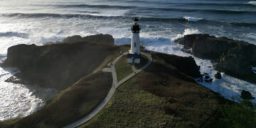 Where the Waters Are Rough, a Fishing Town Confronts Trump’s Priorities