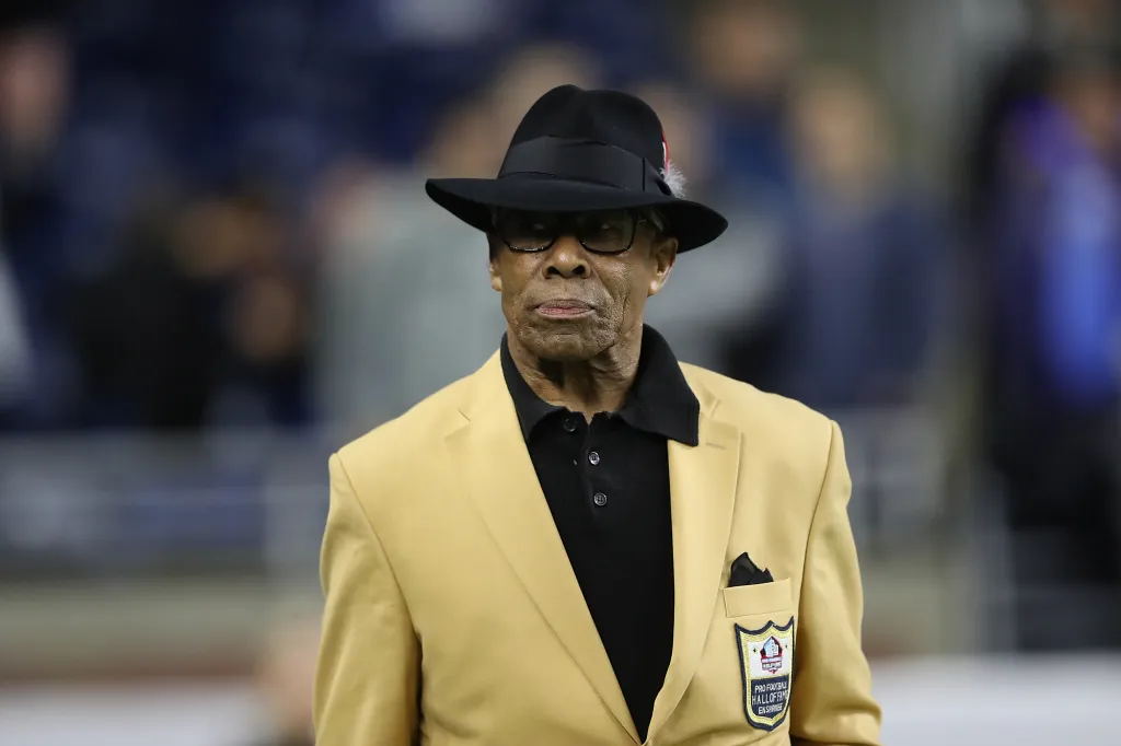 NFL and Detroit Lions Hall of Fame player Lem Barney on the field prior to the start of the Detroit Lions and the Chicago Bears at Ford Field on December 11, 2016 in Detroit, Michigan.
