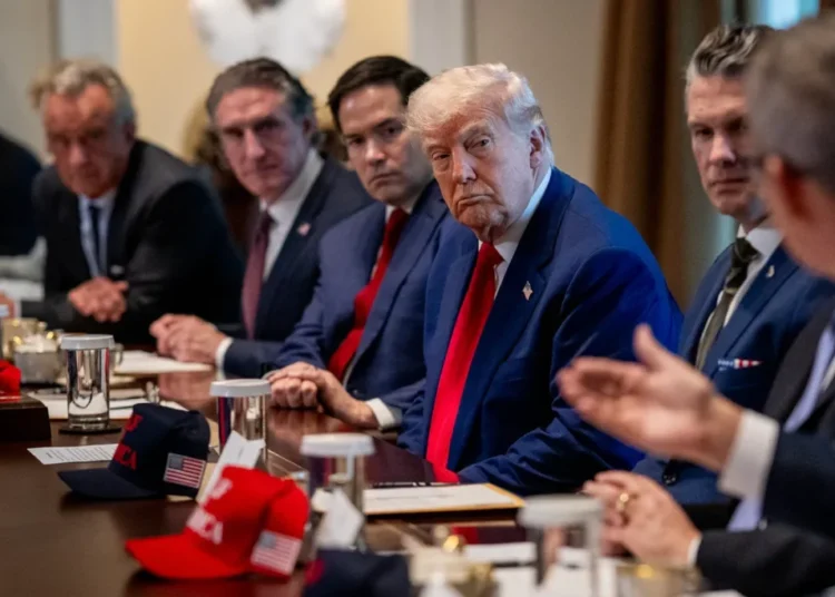 Trump ‘in panic surrounded by weaklings’ as bad news mounts: conservative