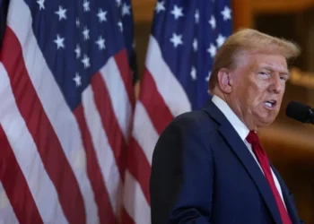 Trump rages at Tim Walz and ‘foolish countries’ in Truth Social Thanksgiving rant