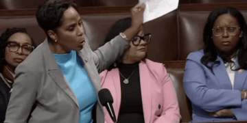 ‘Shut up!’ House floor groans as Republican rebukes Dem for calling Trump a felon