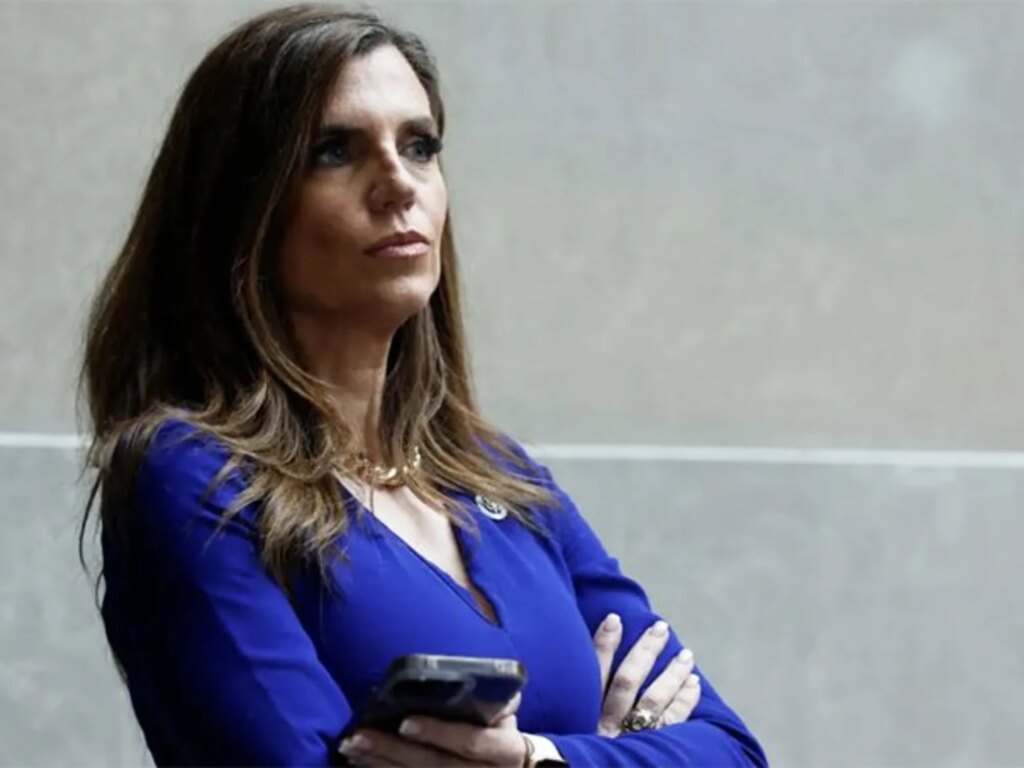 War brews as GOP members clash over glut of fresh accusations: report