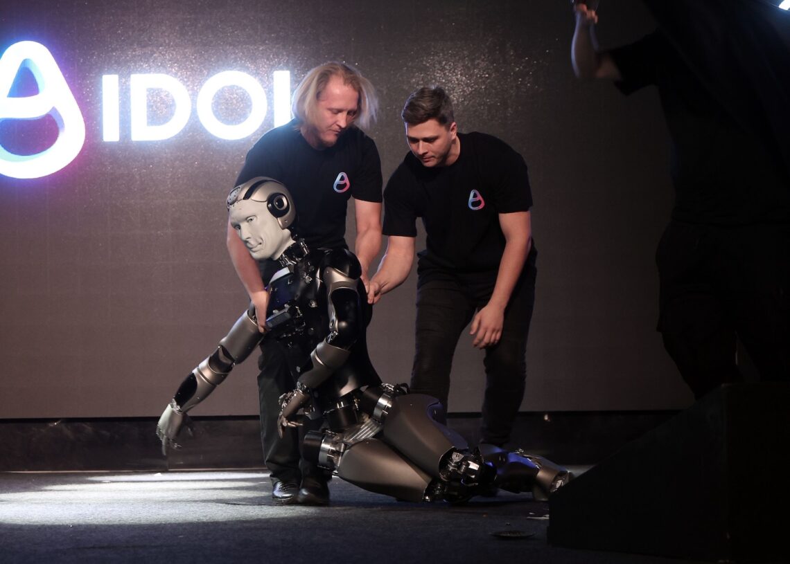 Russia’s much-hyped humanoid robot face-plants onstage during debut
