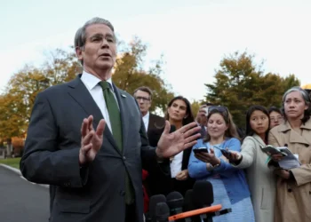 ‘Idiotic’: Trump official trashed over harebrained plan for Trump’s big cash injection