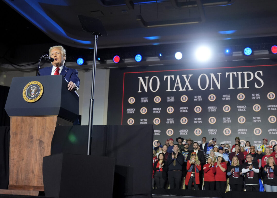 Nevada Dems, GOP battle over ‘no-tax-on-tips’