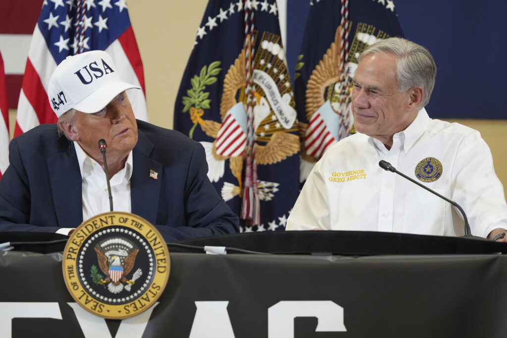 In blow to Trump, federal judges block new Texas congressional map