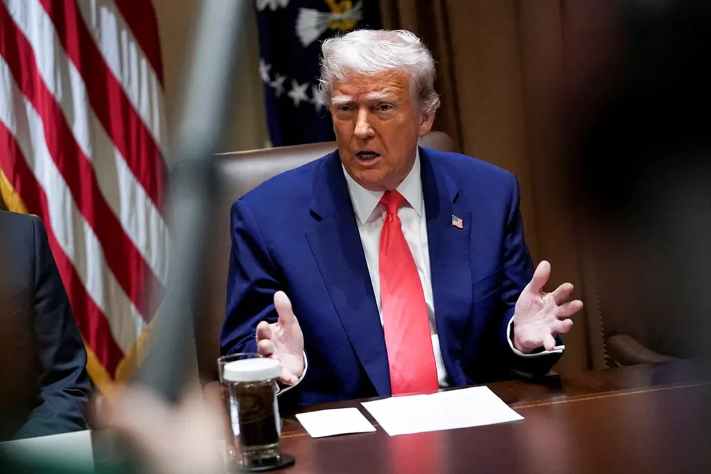 ‘This should be concerning’: Experts alarmed at Trump’s profane rant against Fed chair