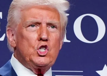 ​’Death!’ Trump throws extreme threat at Dems who urged defiance