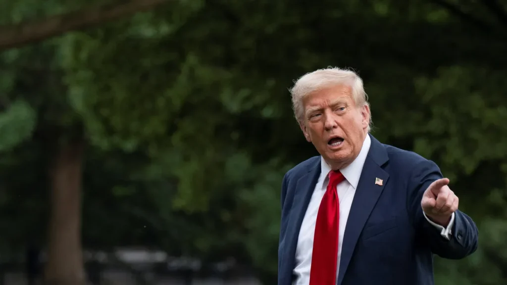 ‘I thought he might have a coronary’: Ex-White House reporter recounts showdown with Trump