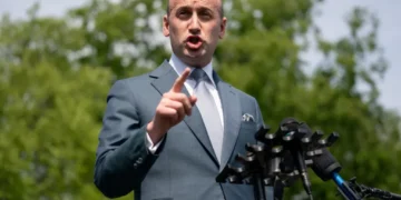 ‘Shameful’: Experts condemn Stephen Miller’s xenophobic hysterics after DC shooting