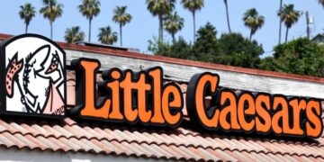 This Sonoma County town banned chain businesses. So, how did a Little Caesars get city approval?