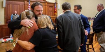 Ex-Georgia deputies cleared of murder in death of Black man shocked at least 15 times