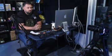 The ex-landscaper behind the deportation diary L.A. never wanted