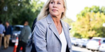 How could Marjorie Taylor Greene make a comeback?