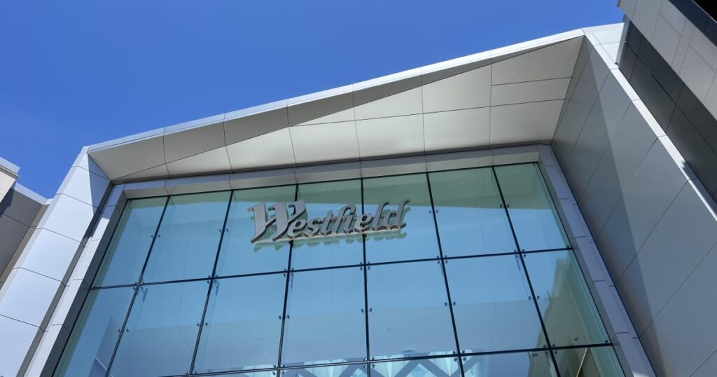 Two injured in Westfield Valley Fair shopping mall shooting on Black Friday