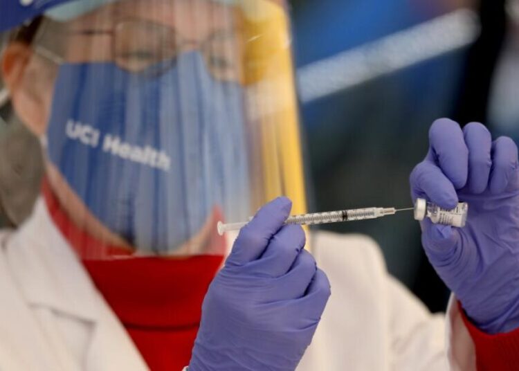 UC registered nurses ratify contract that guarantees a minimum 18.5% increase in pay