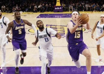 Austin Reaves helps Lakers and Luka Doncic notch win over Mavericks