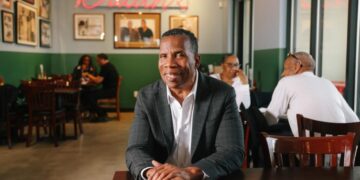 The Times’ 2025 Gold Award: How the son of the king of soul food found his own way at Dulan’s on Crenshaw