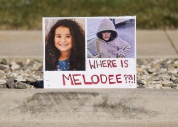 False imprisonment charge dropped against Ashlee Buzzard as search for daughter Melodee continues