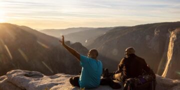 National Parks to raise fees for millions of international tourists to popular U.S. parks