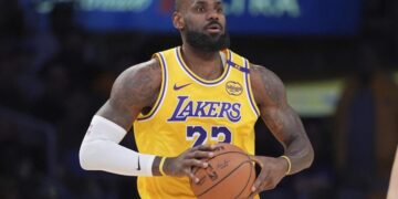 Lakers star LeBron James set to make season debut tonight vs. Jazz