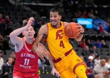 USC showcases its shutdown potential on defense in victory over Illinois State