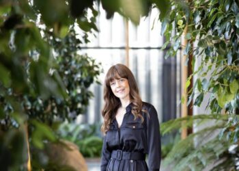 She’s the wizard who shot both ‘Wicked’ movies. Her road to a Hollywood career was far from magical