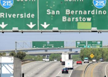 A ride-hail driver crashed on a SoCal freeway. D.A. says they were set up by their passengers