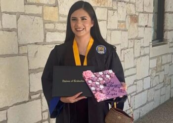 College freshman, flying home for Thanksgiving surprise, is instead deported despite court order