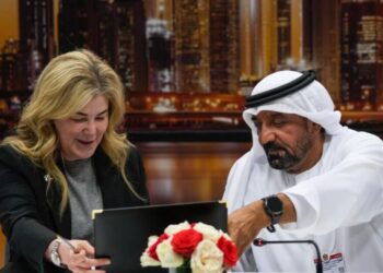 Emirates announces an order of 65 Boeing 777-9s with list price of $38 billion at Dubai Air Show