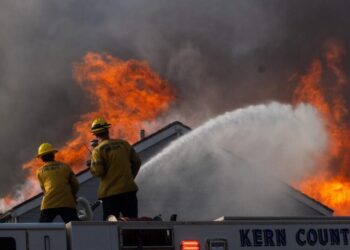 Document raises new questions about restrictions on Jan. 1 Lachman fire mop-up