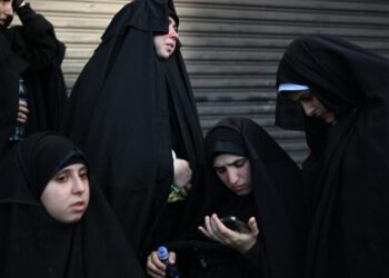 Colombia raids hotel hosting Lev Tahor sect members and takes 17 children into protective custody