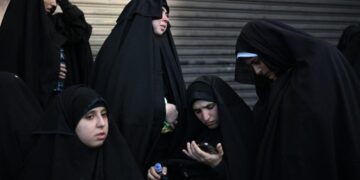 Colombia raids hotel hosting Lev Tahor sect members and takes 17 children into protective custody