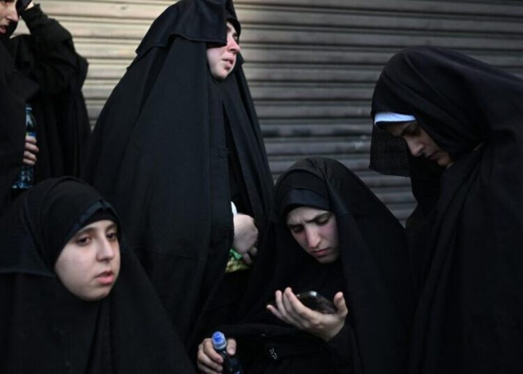 Colombia raids hotel hosting Lev Tahor sect members and takes 17 children into protective custody